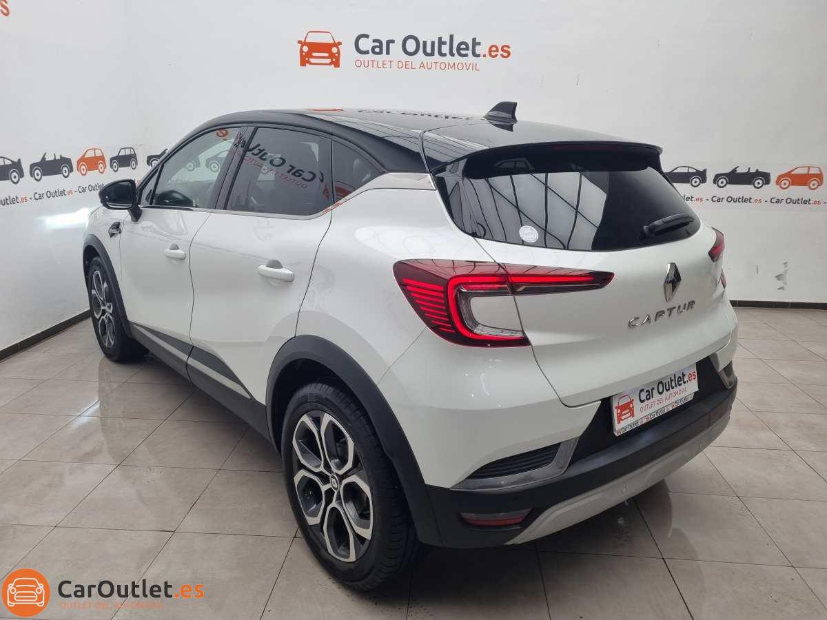 8 - Renault Captur 2022