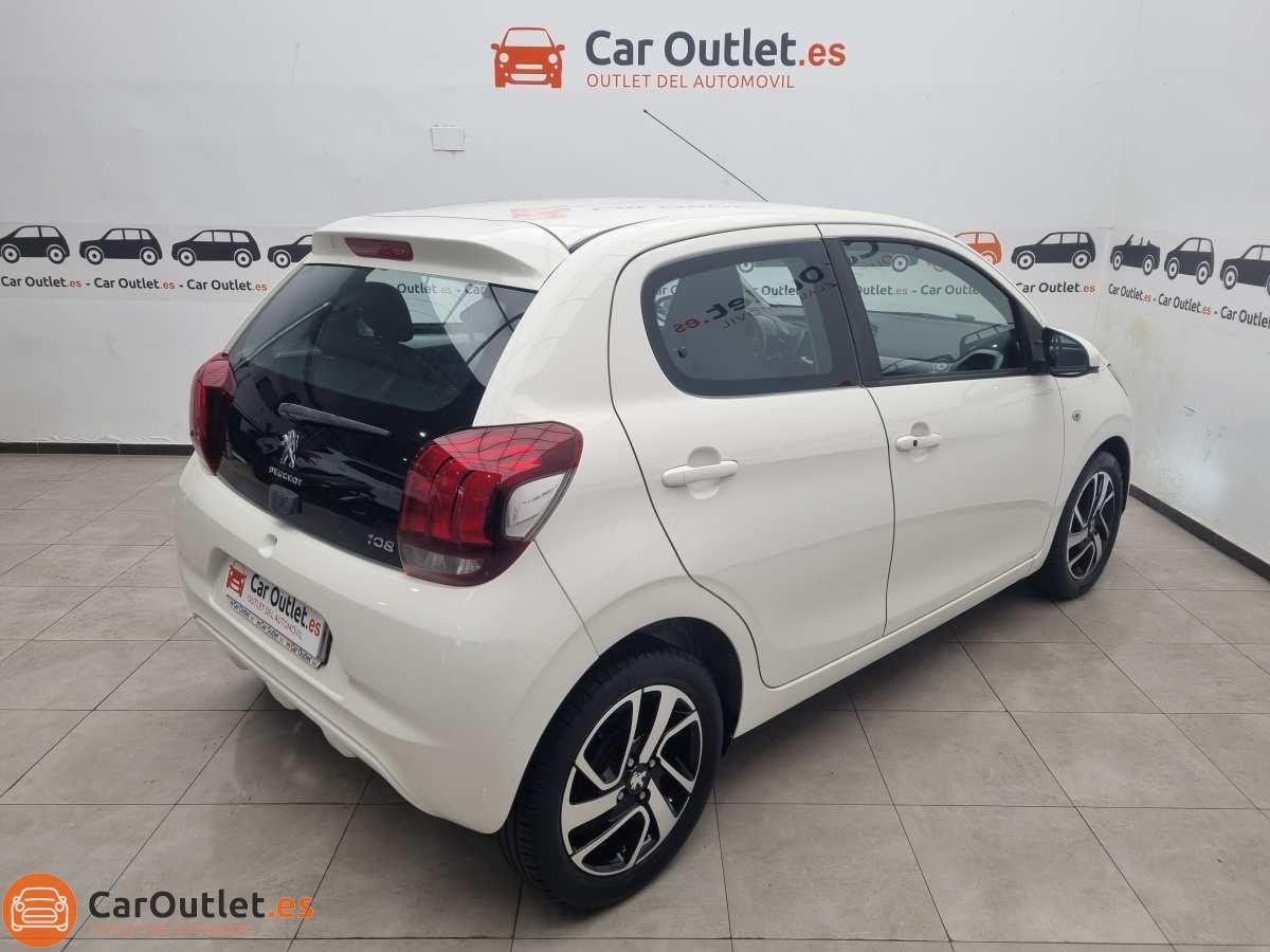 10 - Peugeot 108 2016