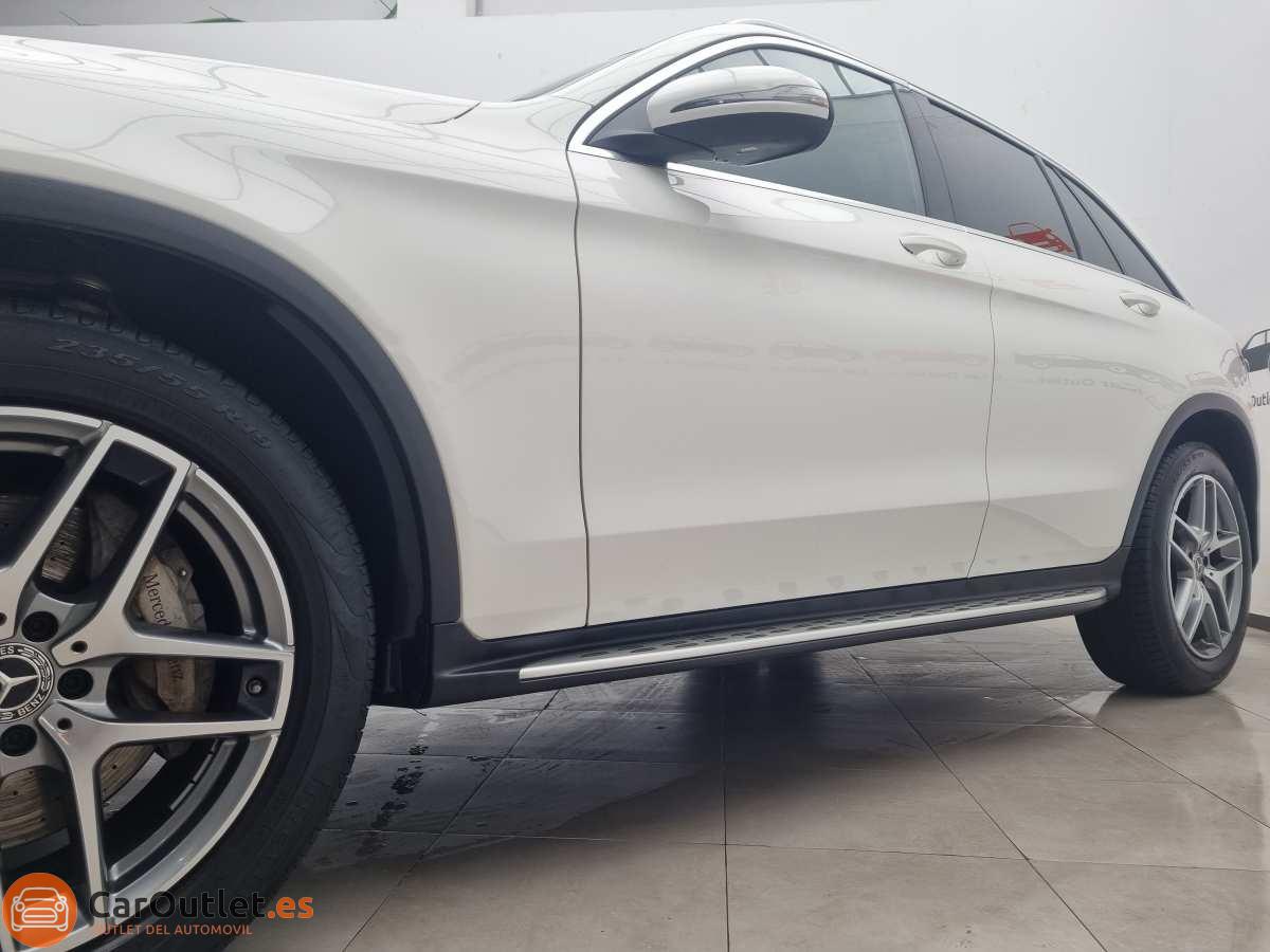 4 - Mercedes GLC 2018 - AUTO