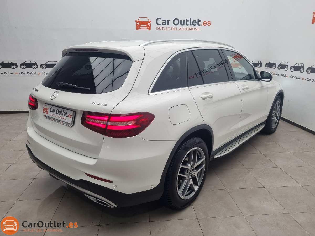 10 - Mercedes GLC 2018 - AUTO