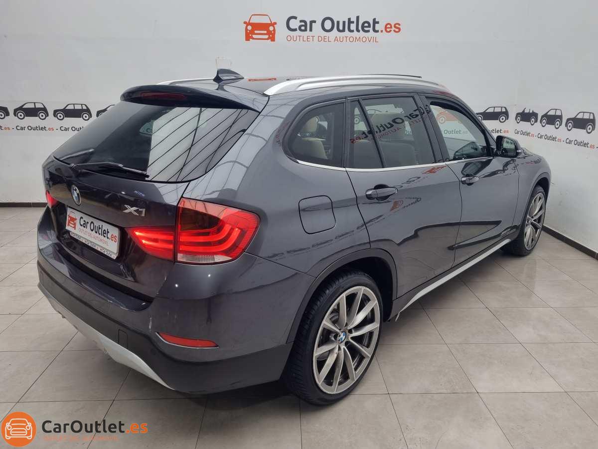 11 - BMW X1 2014 - AUTO