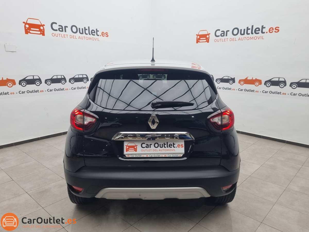 8 - Renault Captur 2018 - AUTO