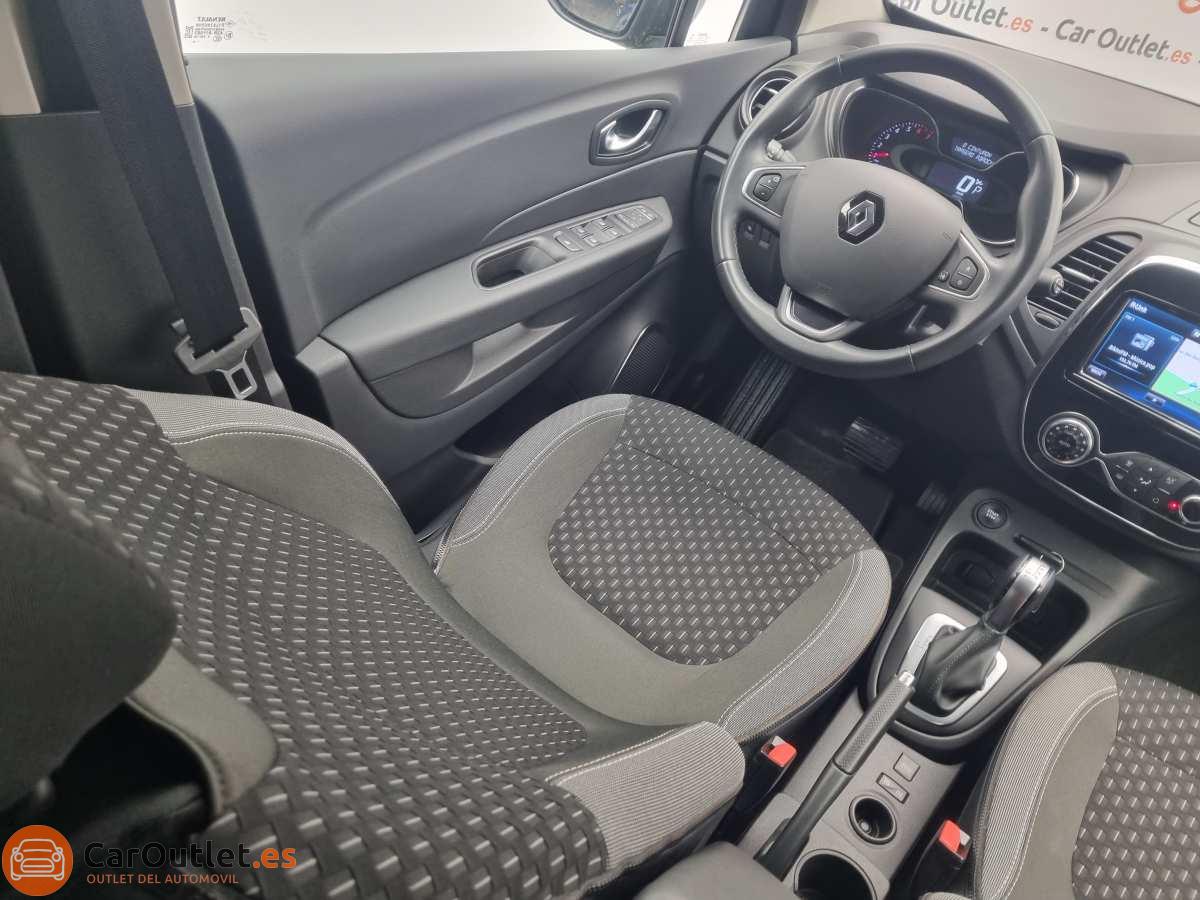 16 - Renault Captur 2018 - AUTO