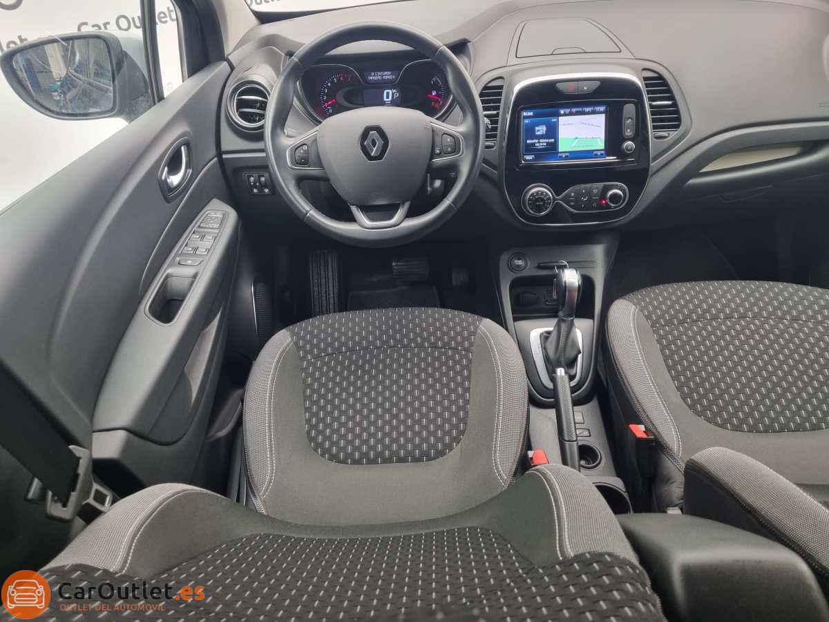 17 - Renault Captur 2018 - AUTO