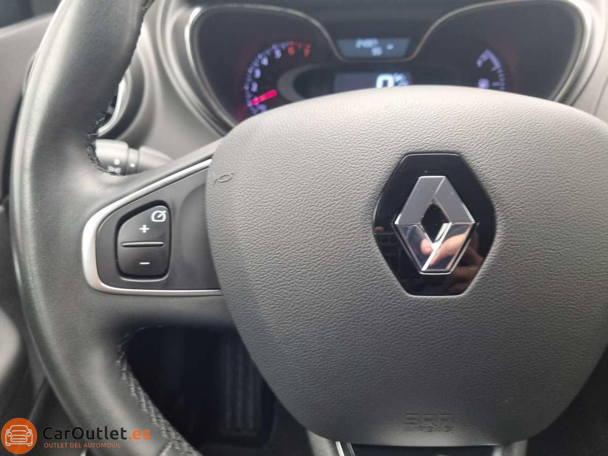 21 - Renault Captur 2018 - AUTO