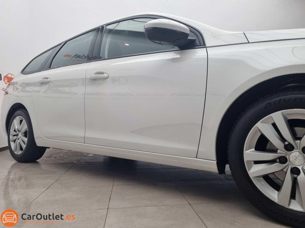 3 - Peugeot 308 SW 2019 - AUTO