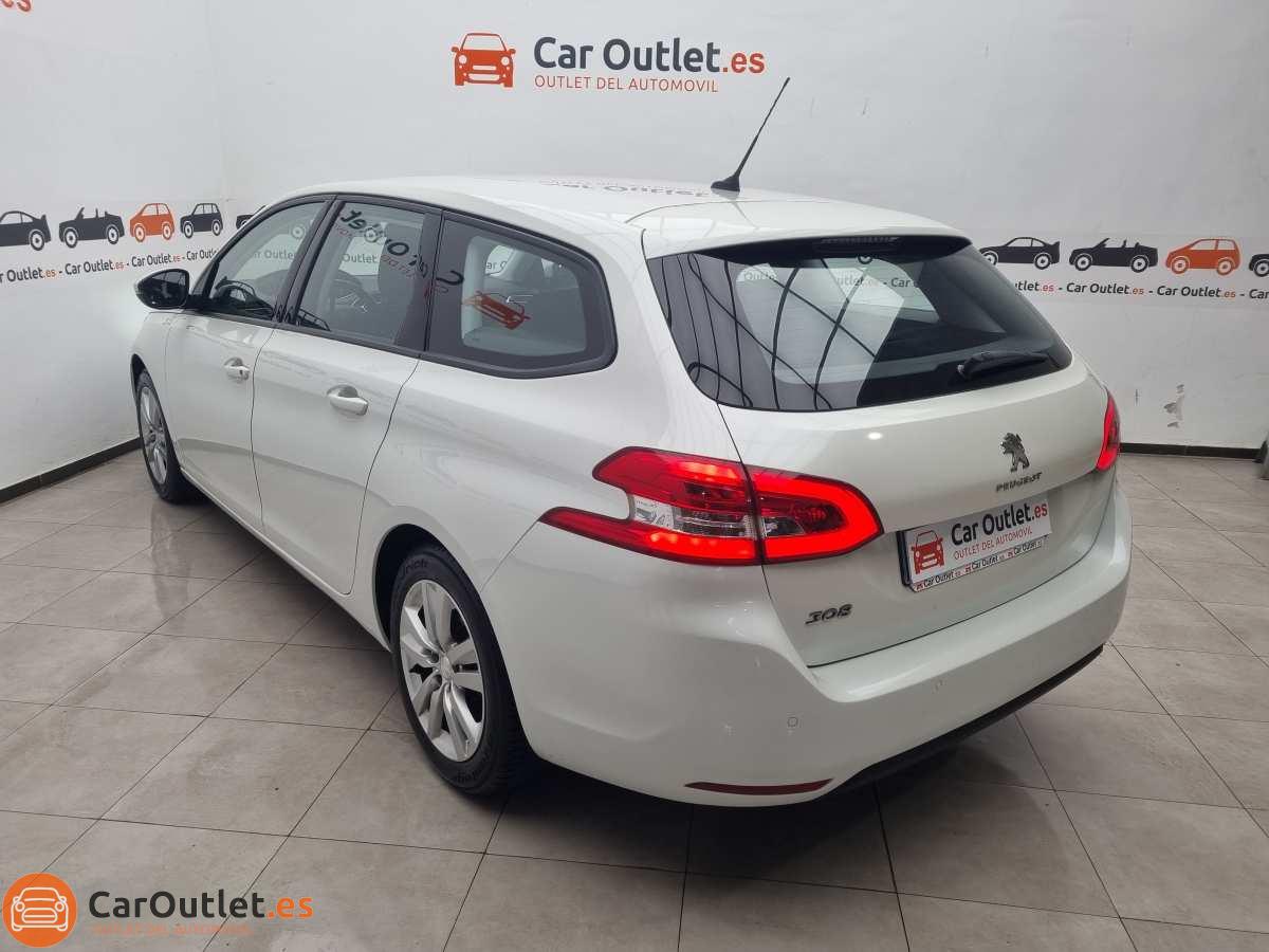 8 - Peugeot 308 SW 2019 - AUTO