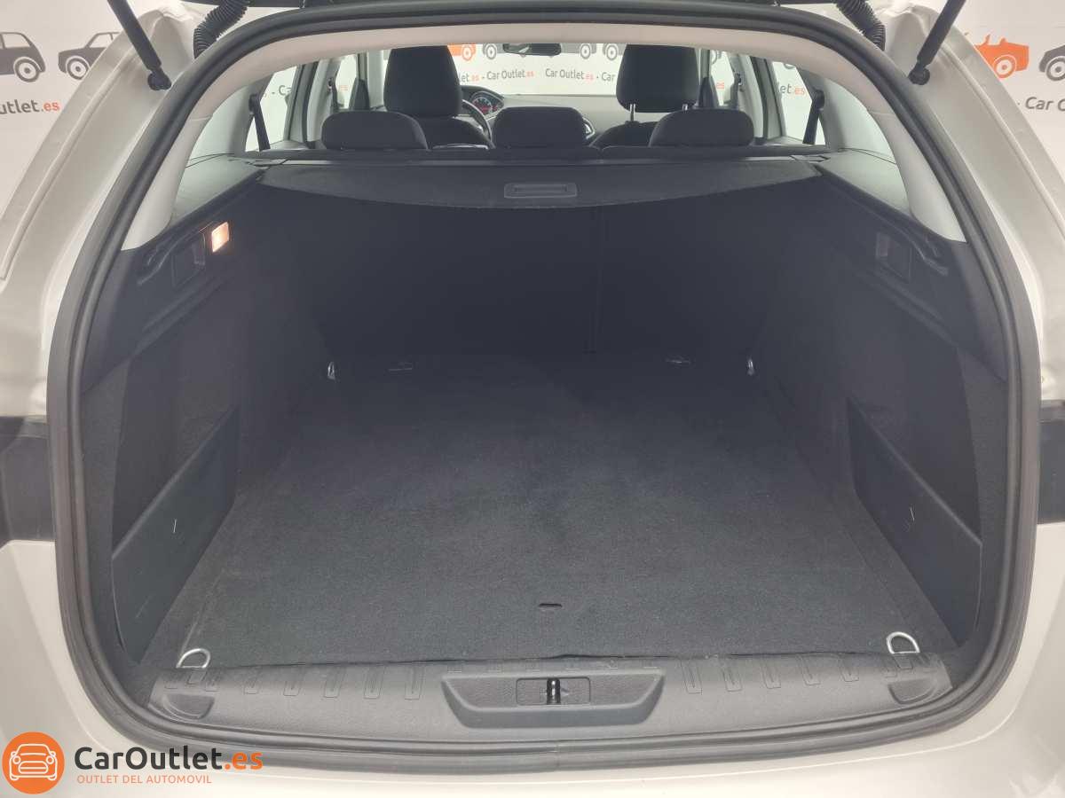 11 - Peugeot 308 SW 2019 - AUTO