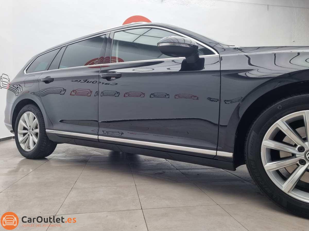 3 - Volkswagen Passat 2015 - AUTO