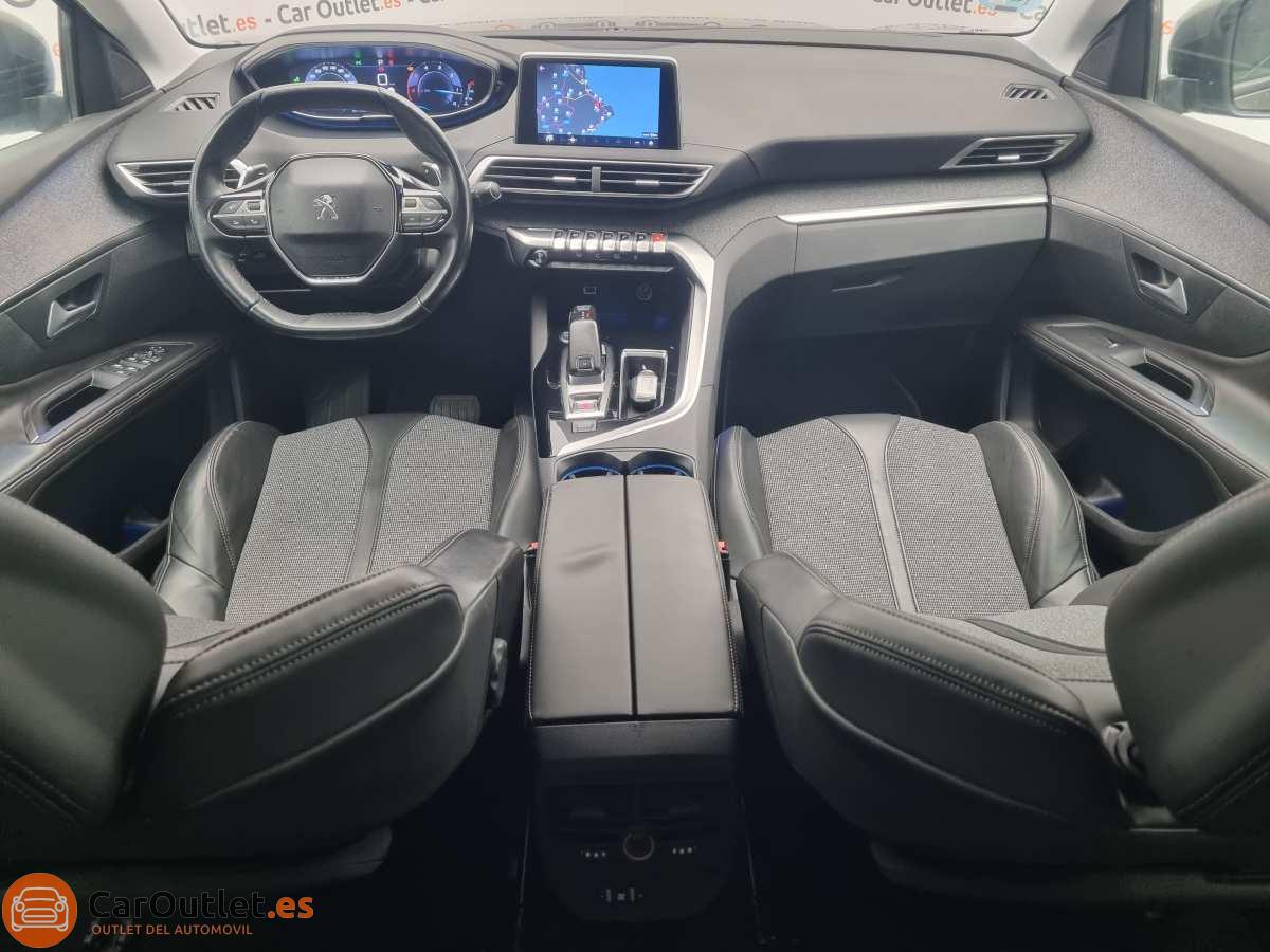 18 - Peugeot 5008 2018 - AUTO