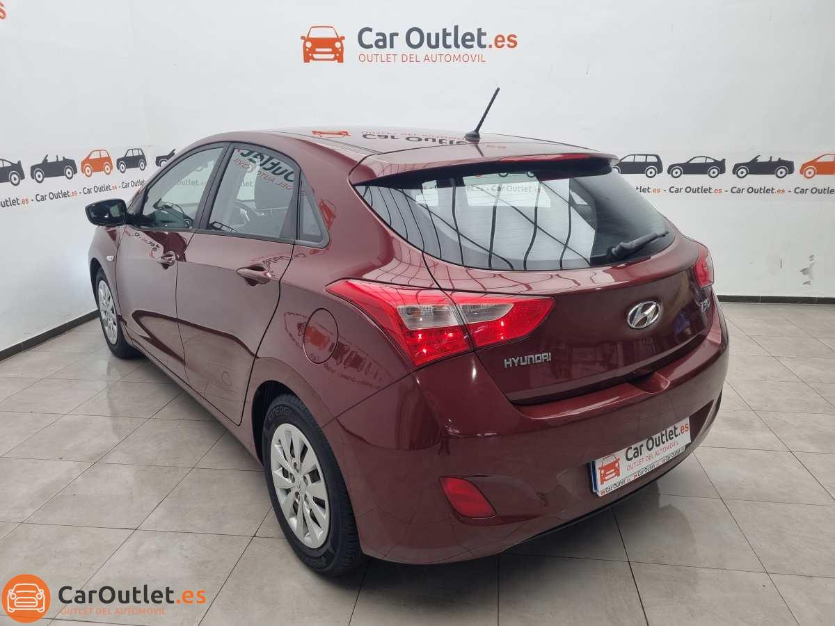 8 - Hyundai i30 2015