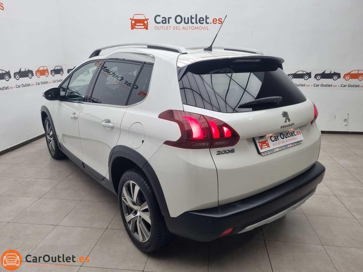 8 - Peugeot 2008 2019 - AUTO