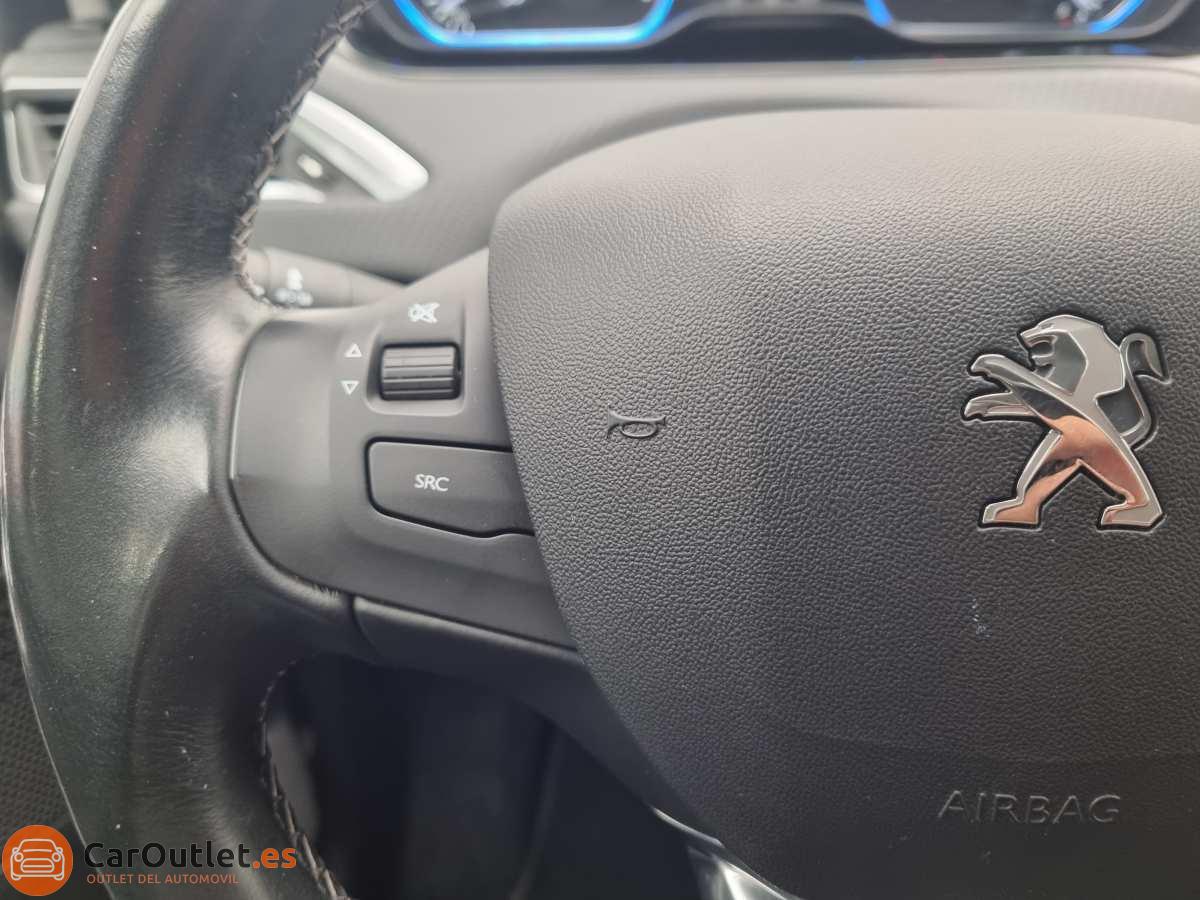 21 - Peugeot 2008 2019 - AUTO