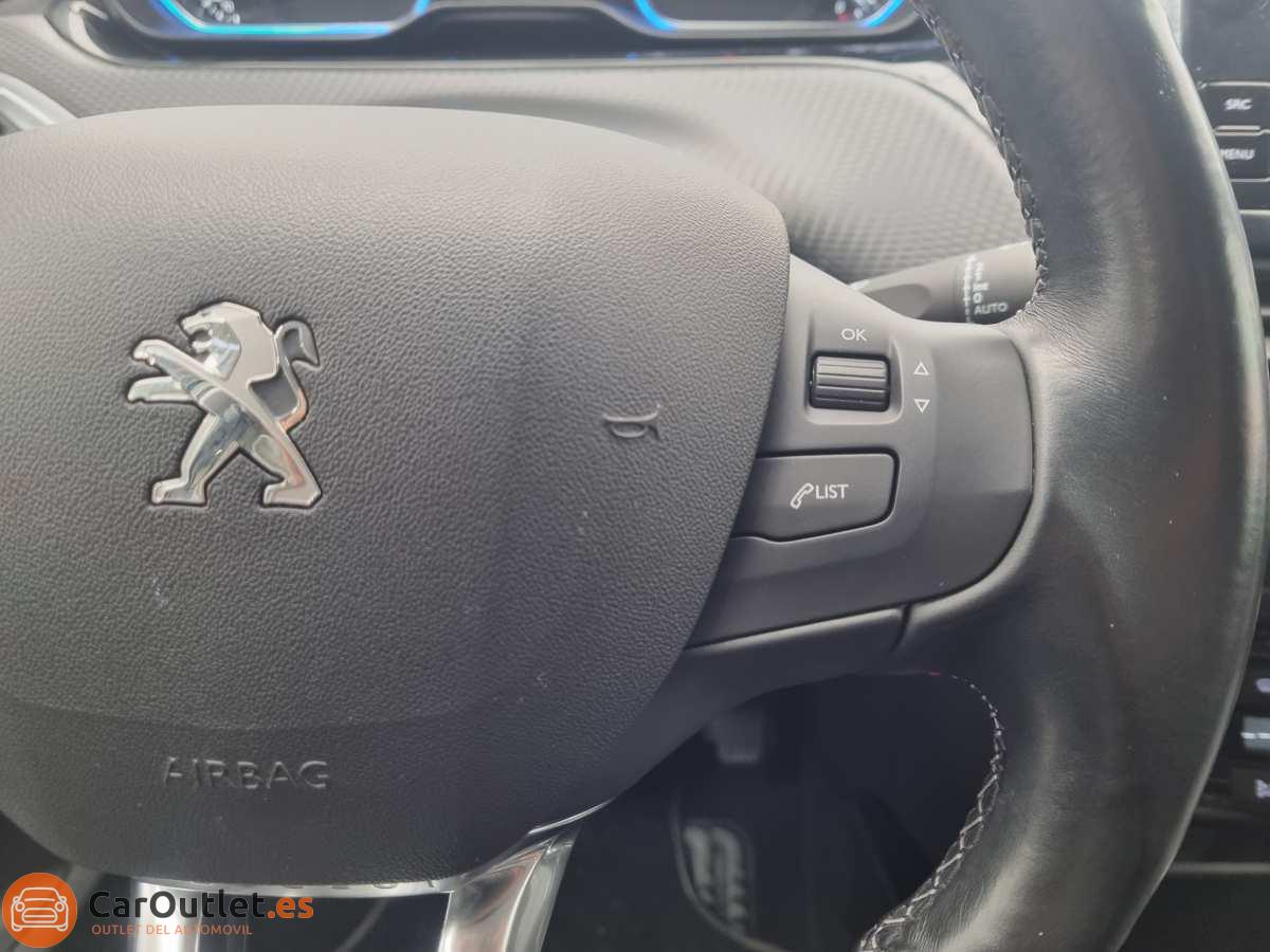 22 - Peugeot 2008 2019 - AUTO