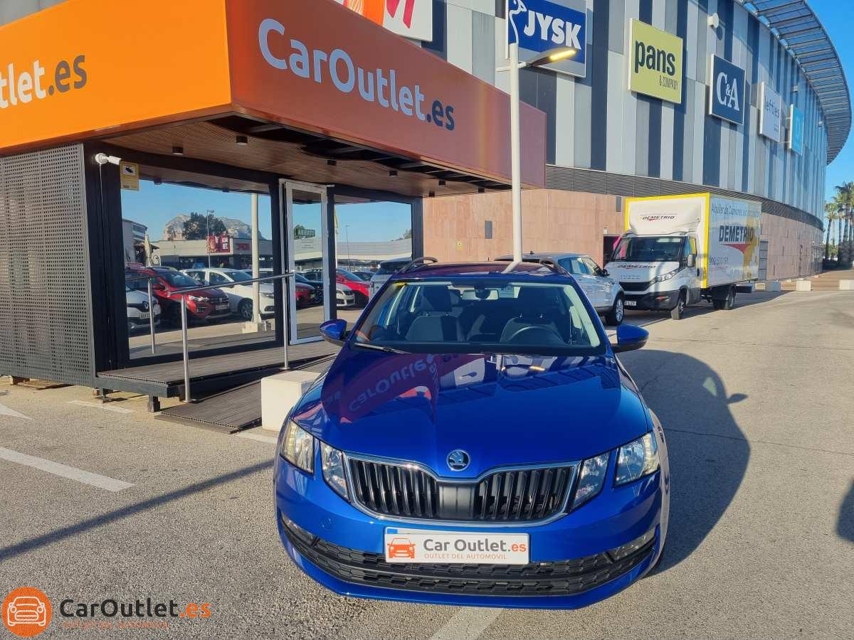 1 - Skoda Octavia 2019 - AUTO