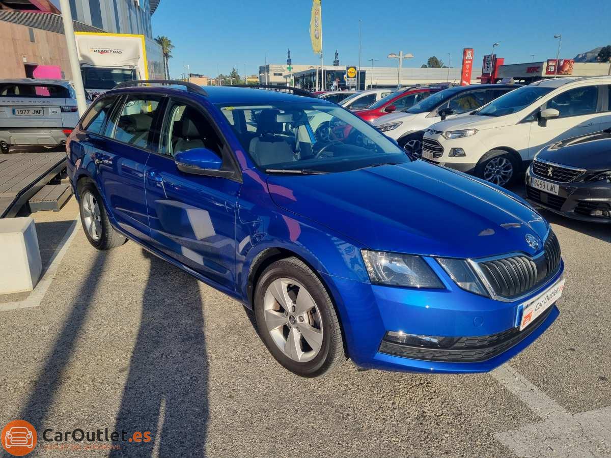 2 - Skoda Octavia 2019 - AUTO