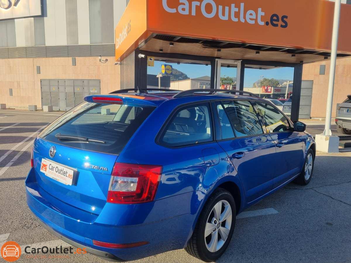 9 - Skoda Octavia 2019 - AUTO