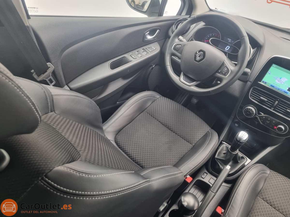 17 - Renault Clio 2019