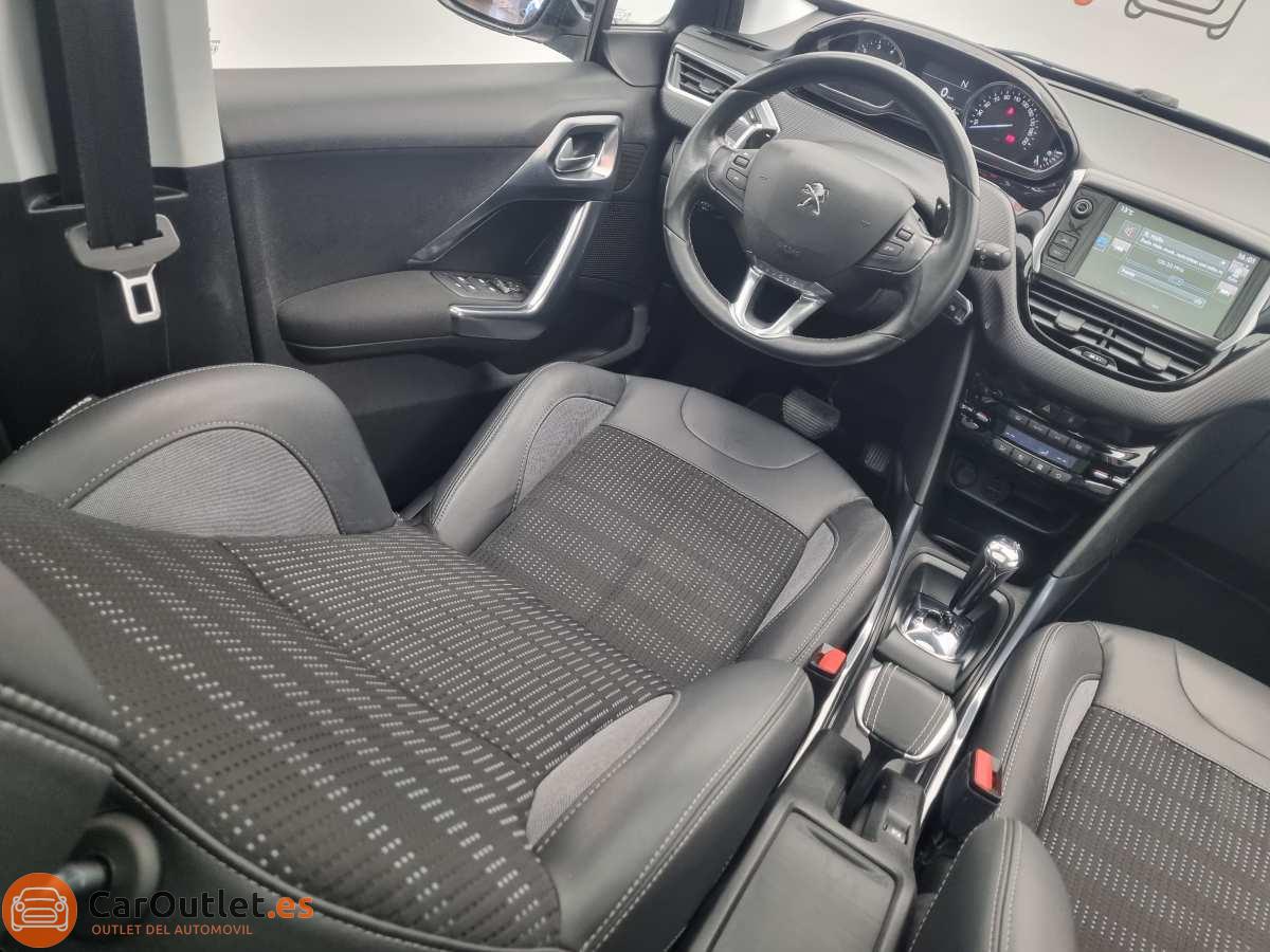 16 - Peugeot 2008 2014 - AUTO