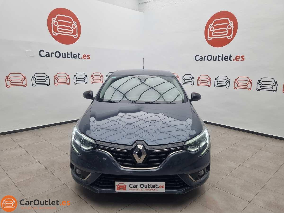 1 - Renault Megane 2019 - AUTO