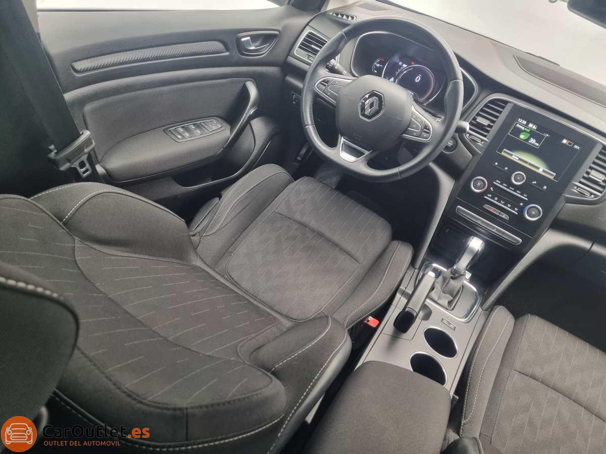 16 - Renault Megane 2019 - AUTO