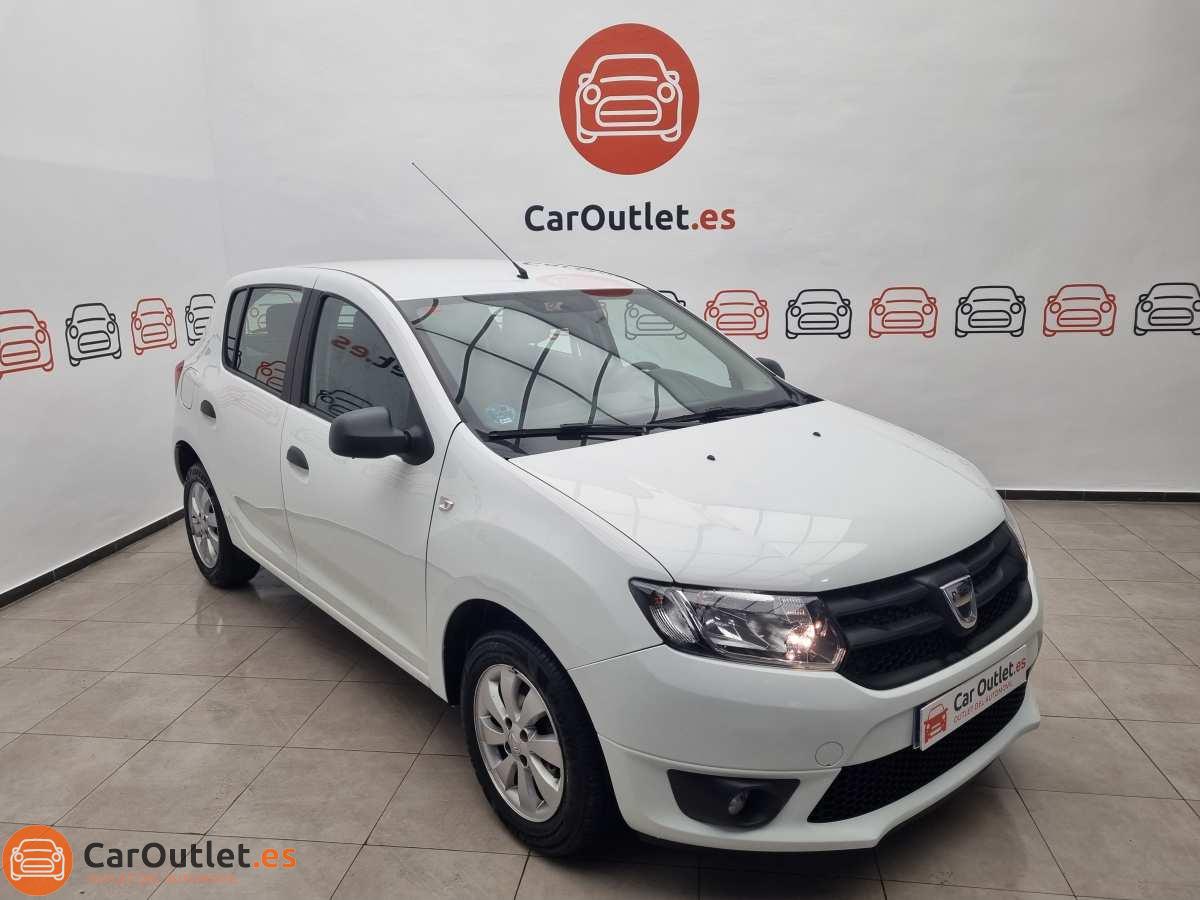 2 - Dacia Sandero 2016 - AUTO