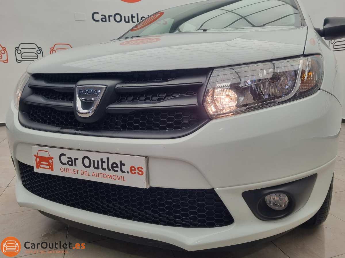 6 - Dacia Sandero 2016 - AUTO