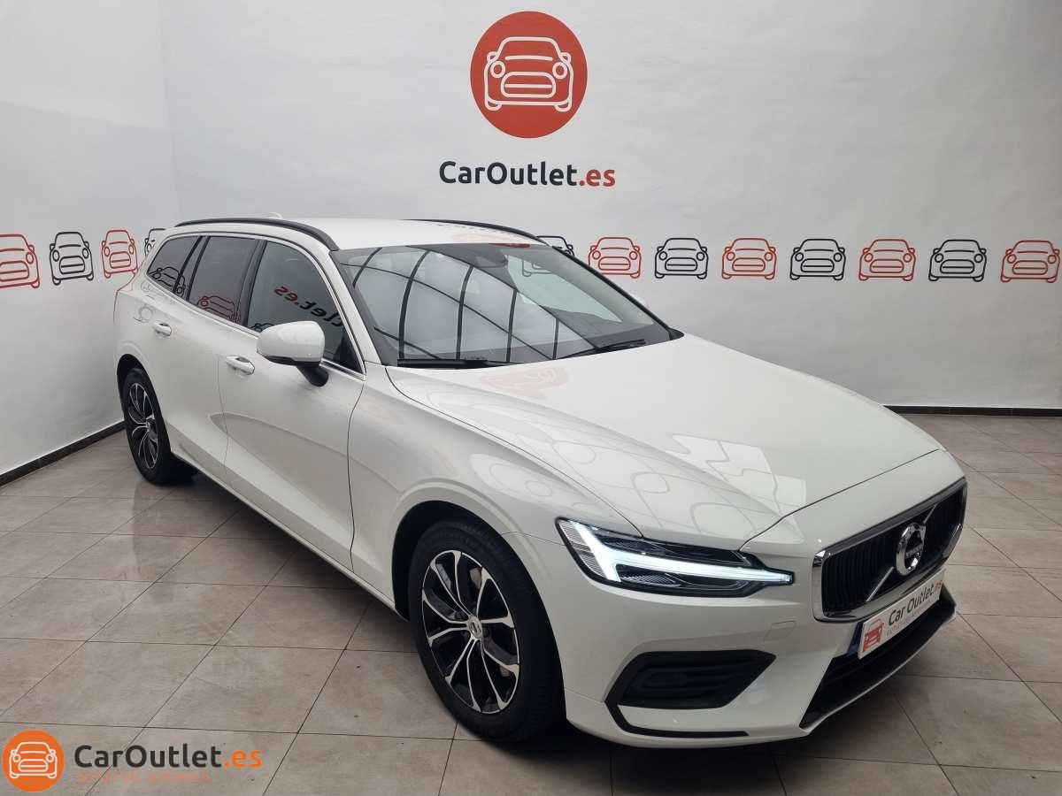 2 - Volvo V60 2021 - AUTO