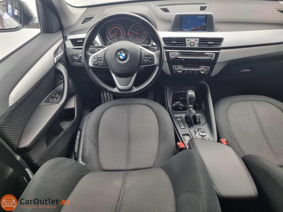 18 - BMW X1 2016 - AUTO