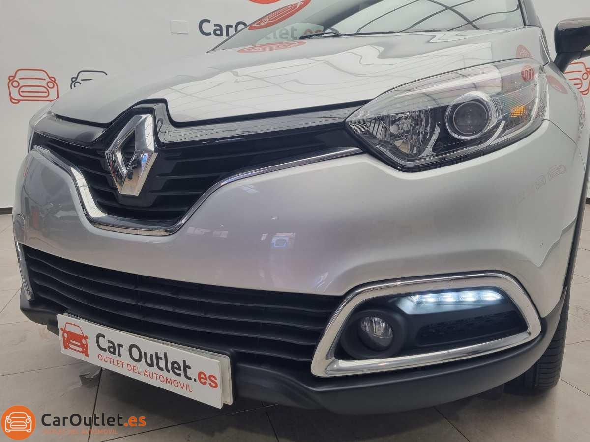 7 - Renault Captur 2017 - AUTO