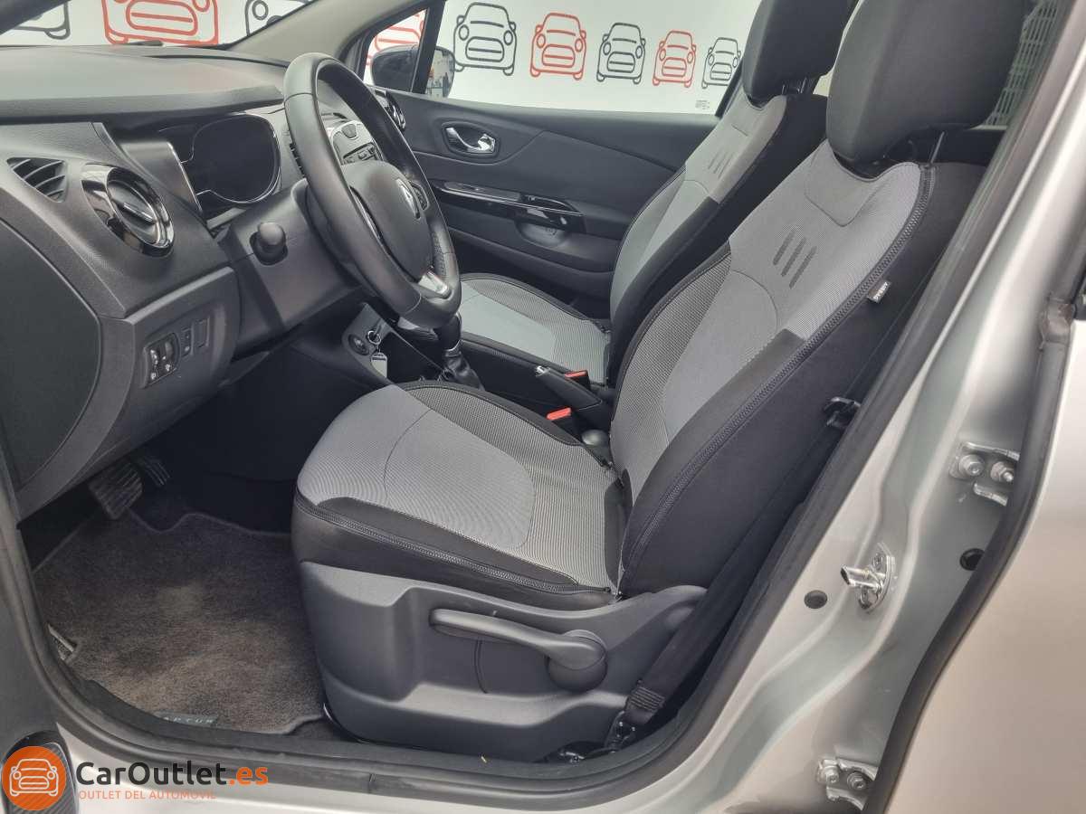 14 - Renault Captur 2017 - AUTO