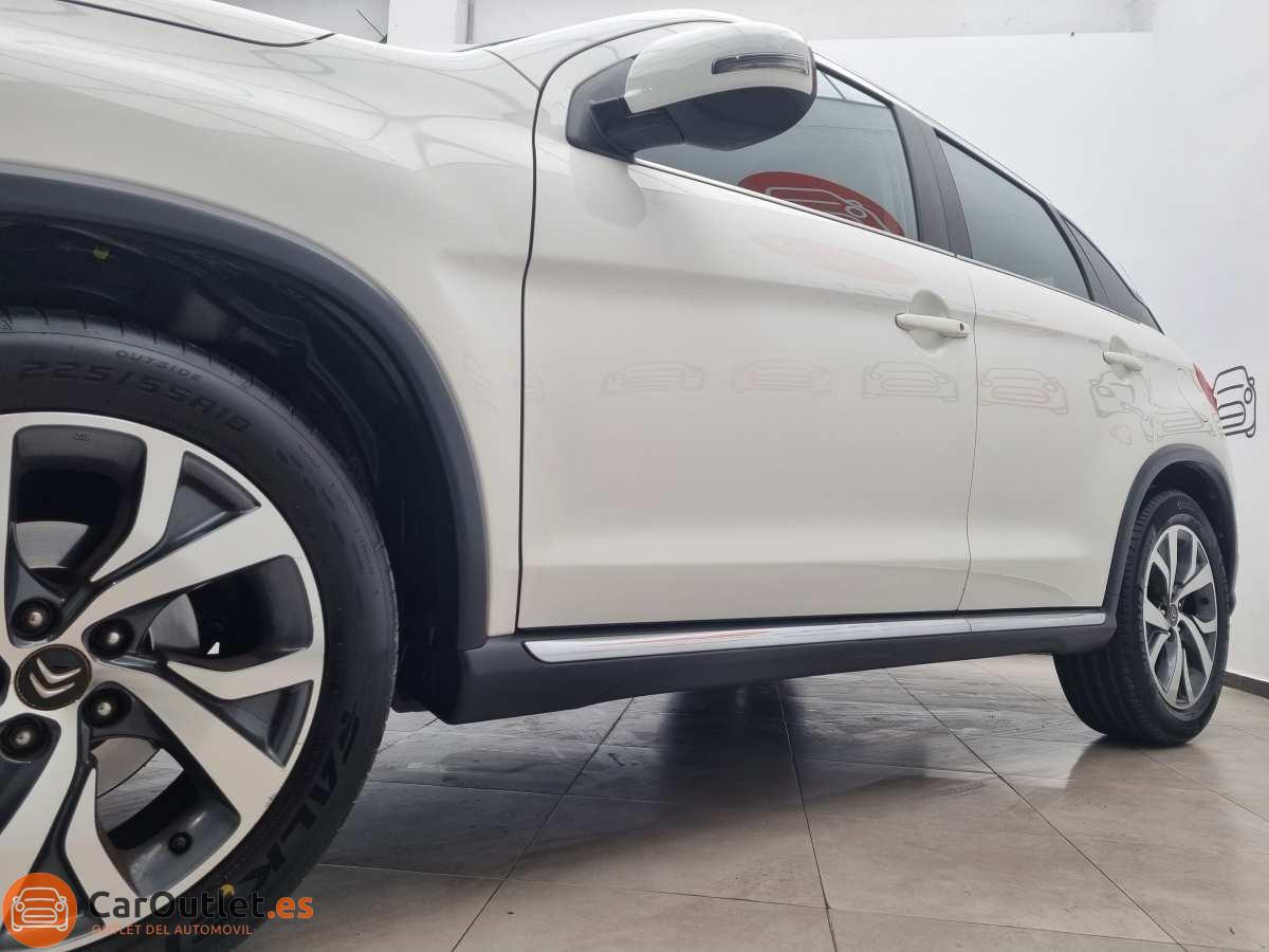 4 - Citroen C4 Aircross 2015