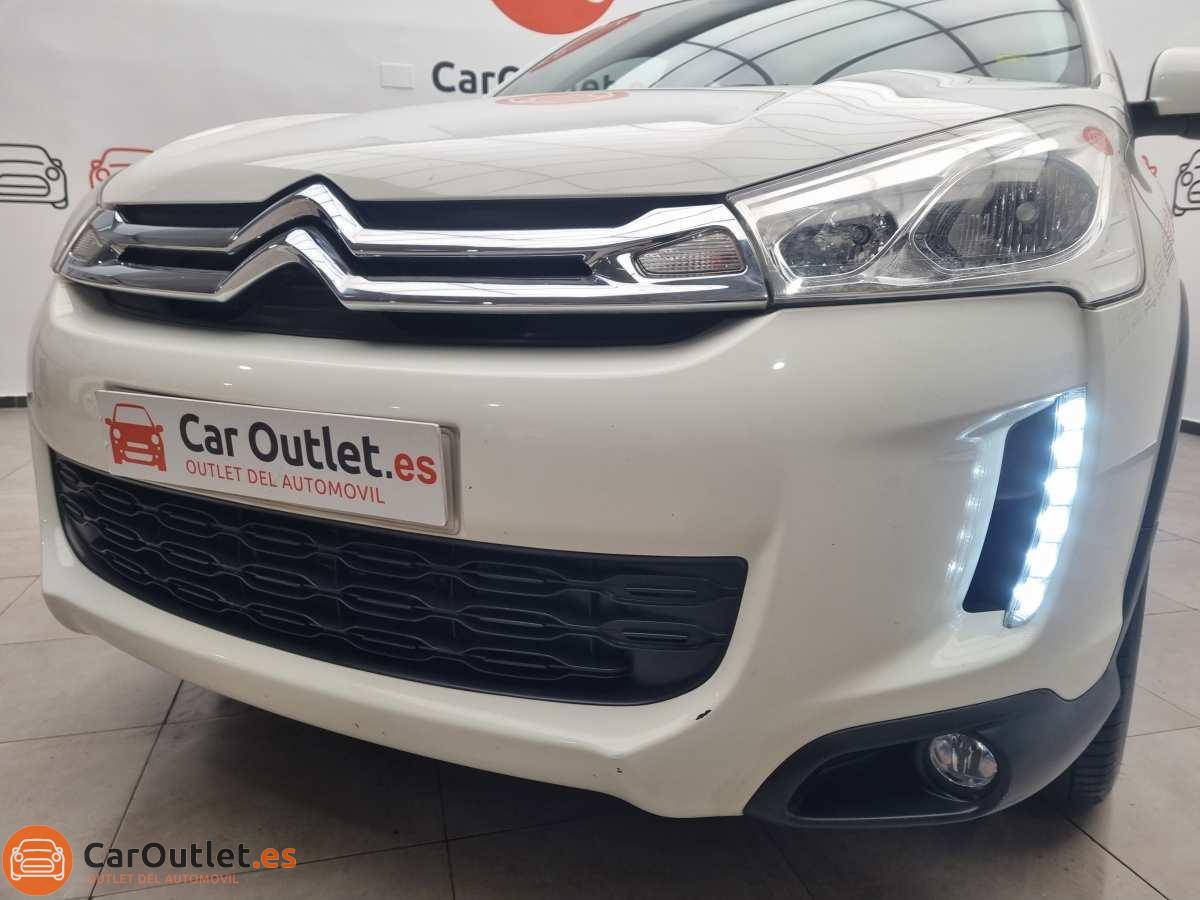 6 - Citroen C4 Aircross 2015