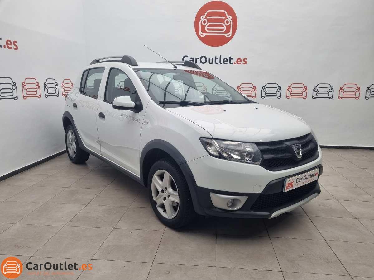 2 - Dacia Sandero 2015