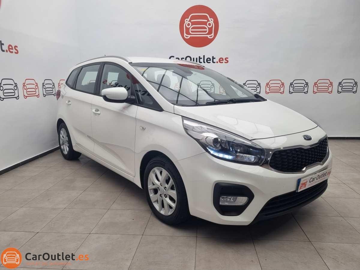 2 - Kia Carens 2018