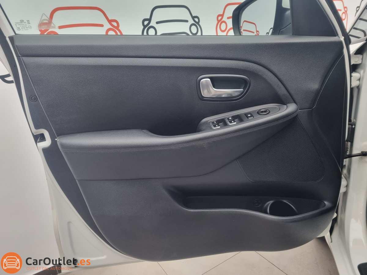 15 - Kia Carens 2018