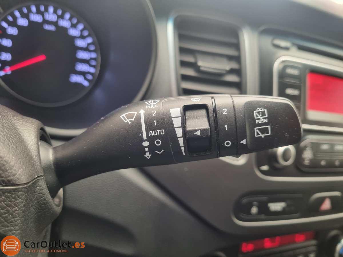 26 - Kia Carens 2018