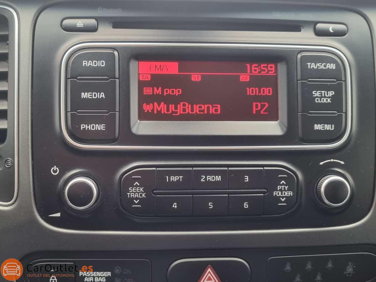 29 - Kia Carens 2018