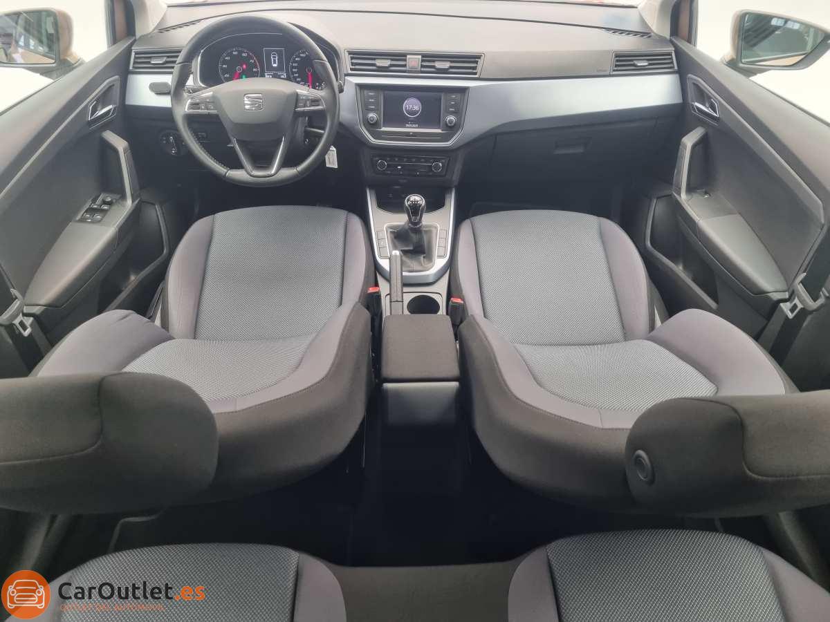 14 - Seat Arona 2019