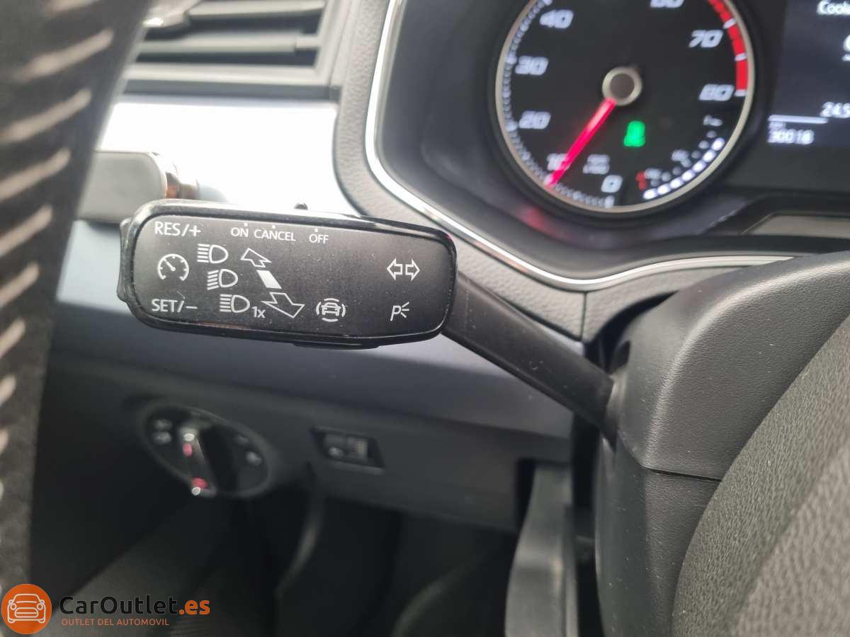 23 - Seat Arona 2019