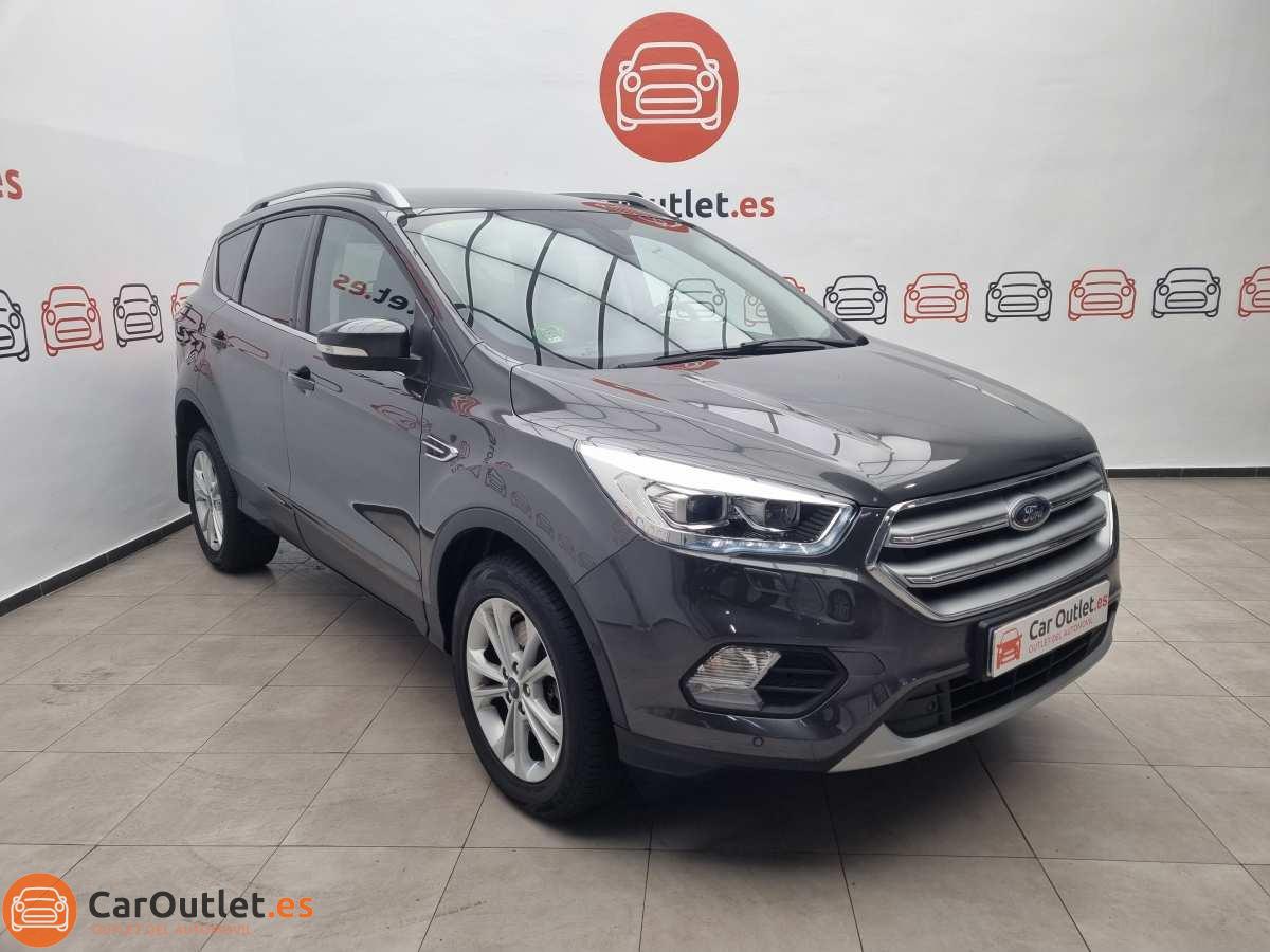 2 - Ford Kuga 2019 - AUTO