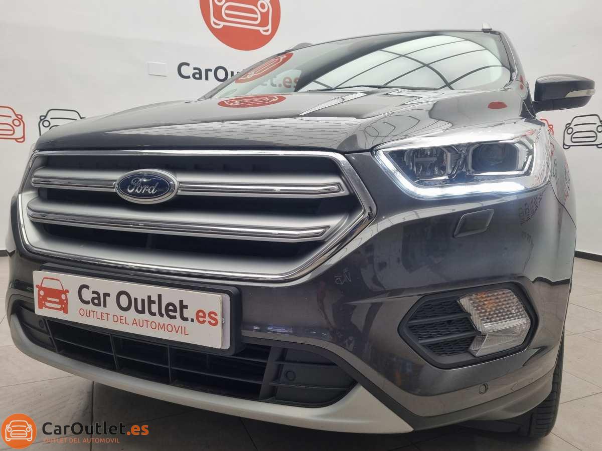 5 - Ford Kuga 2019 - AUTO