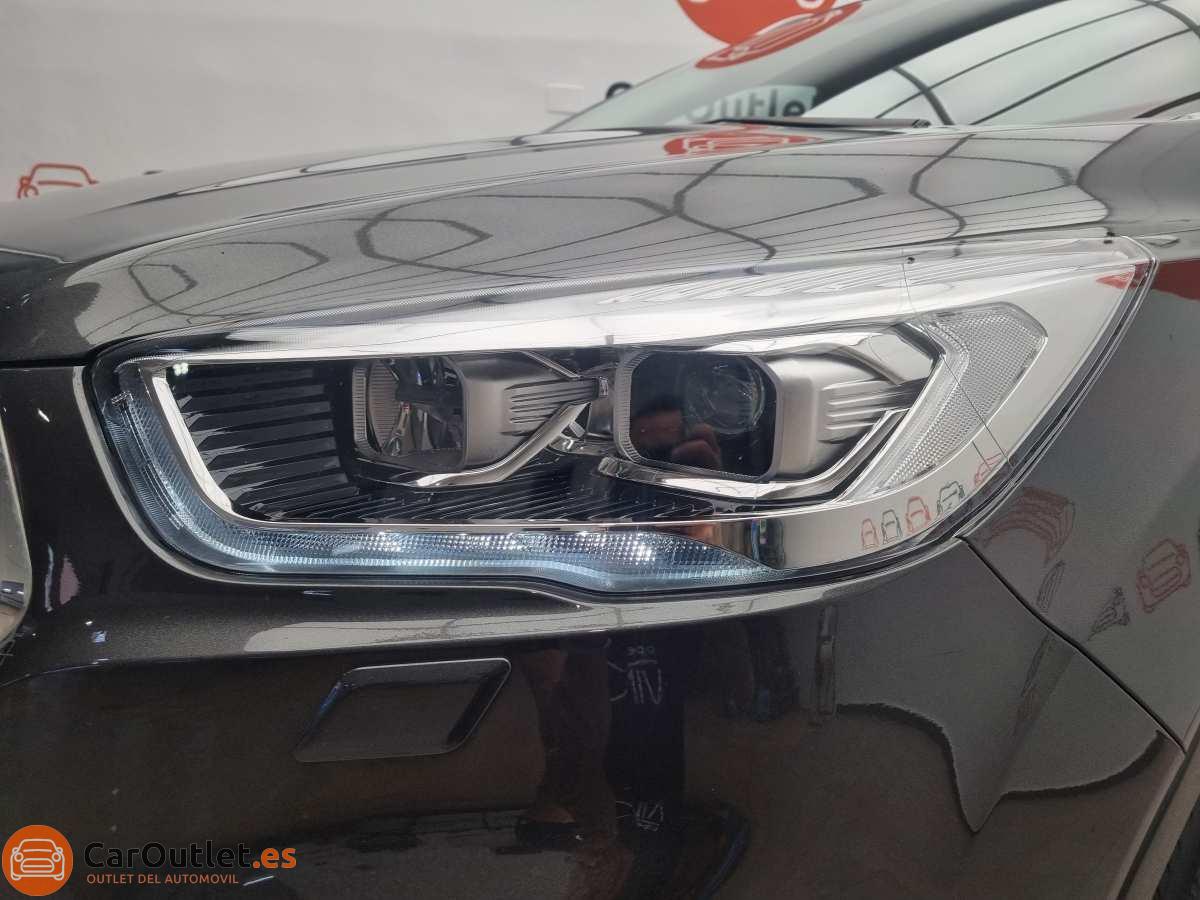 6 - Ford Kuga 2019 - AUTO
