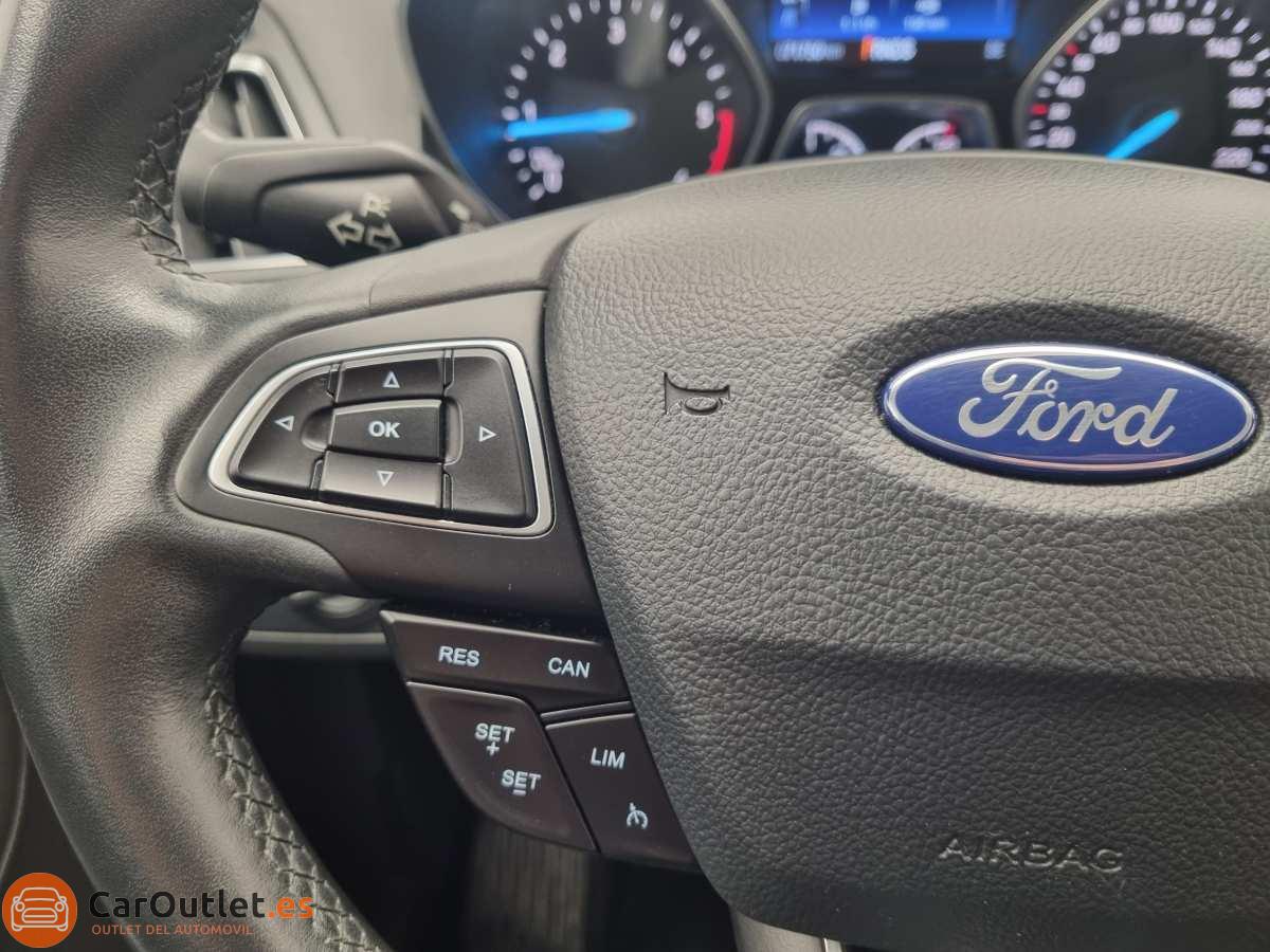 23 - Ford Kuga 2019 - AUTO