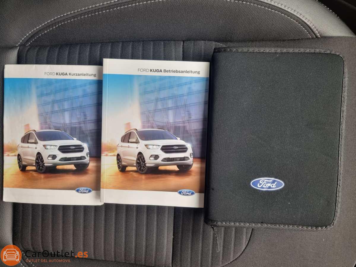 33 - Ford Kuga 2019 - AUTO