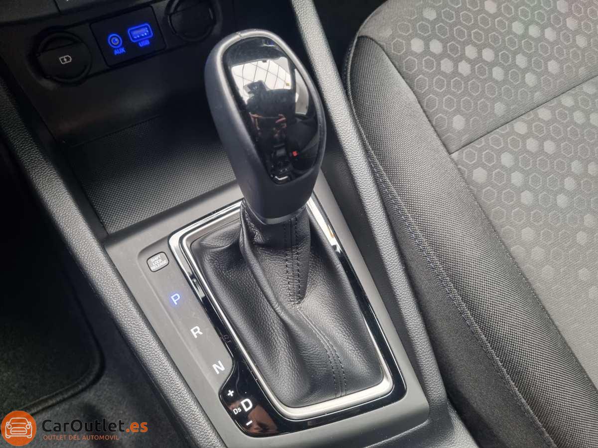 32 - Hyundai i20 ACTIVE 2020 - AUTO
