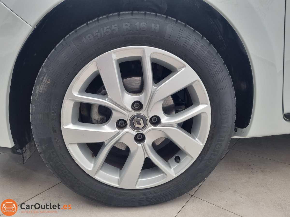 6 - Renault Clio 2018