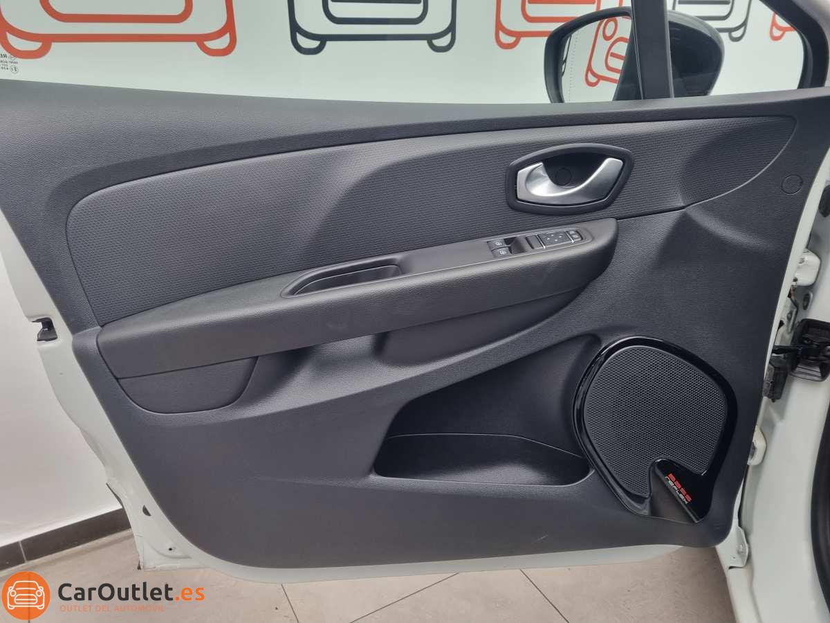 12 - Renault Clio 2018