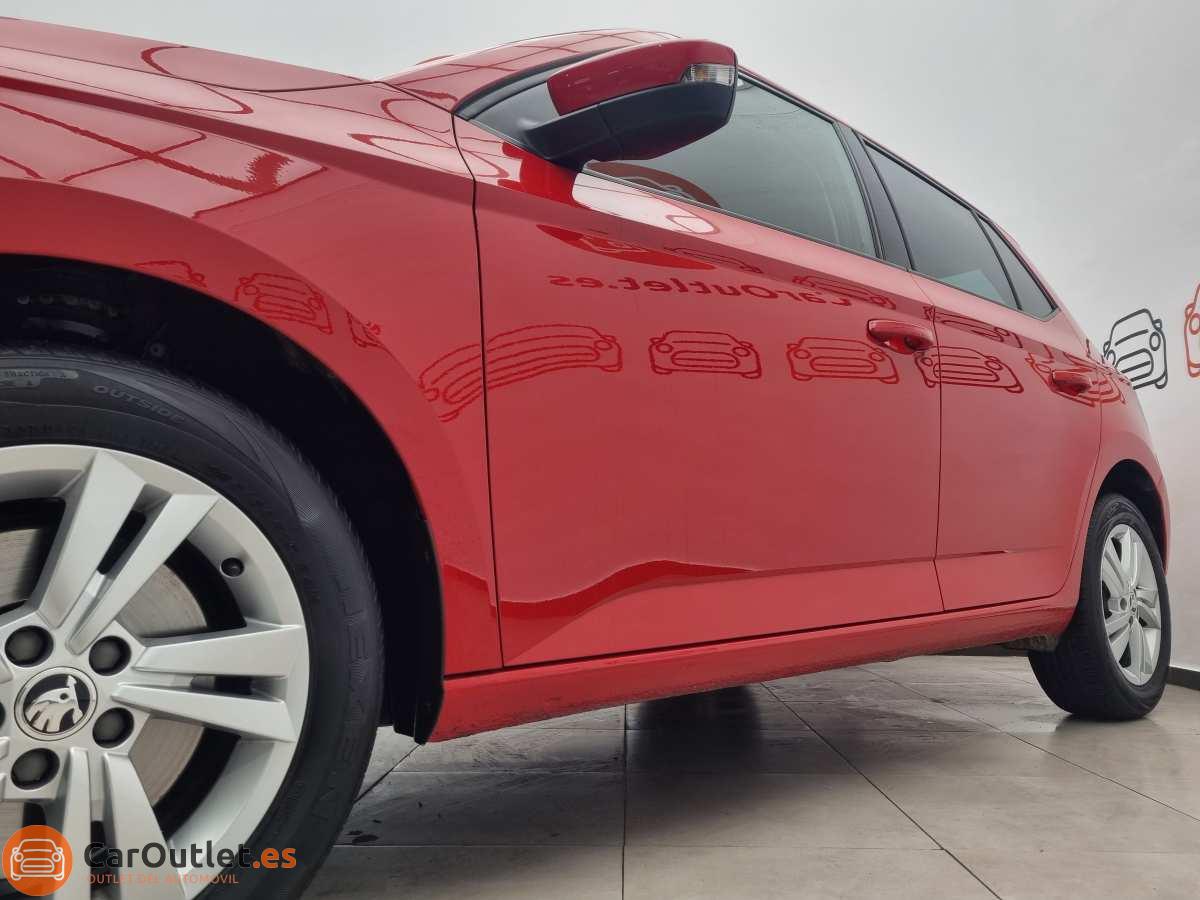4 - Skoda Fabia 2019 - AUTO