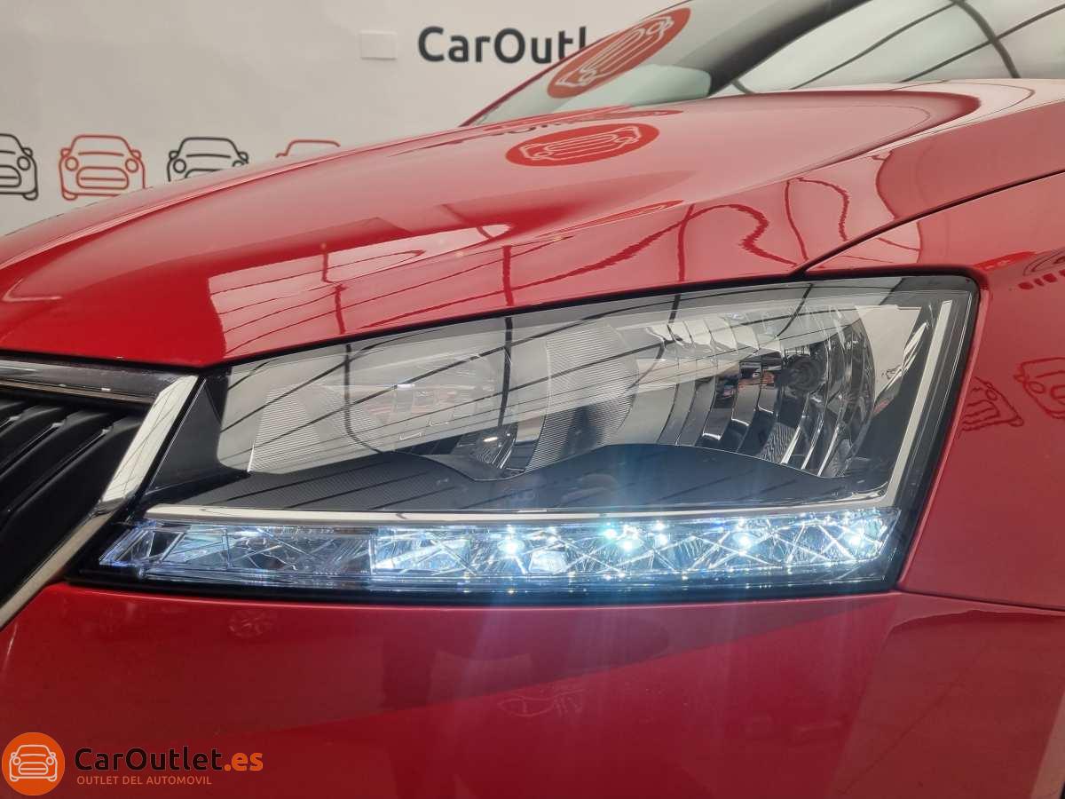 6 - Skoda Fabia 2019 - AUTO